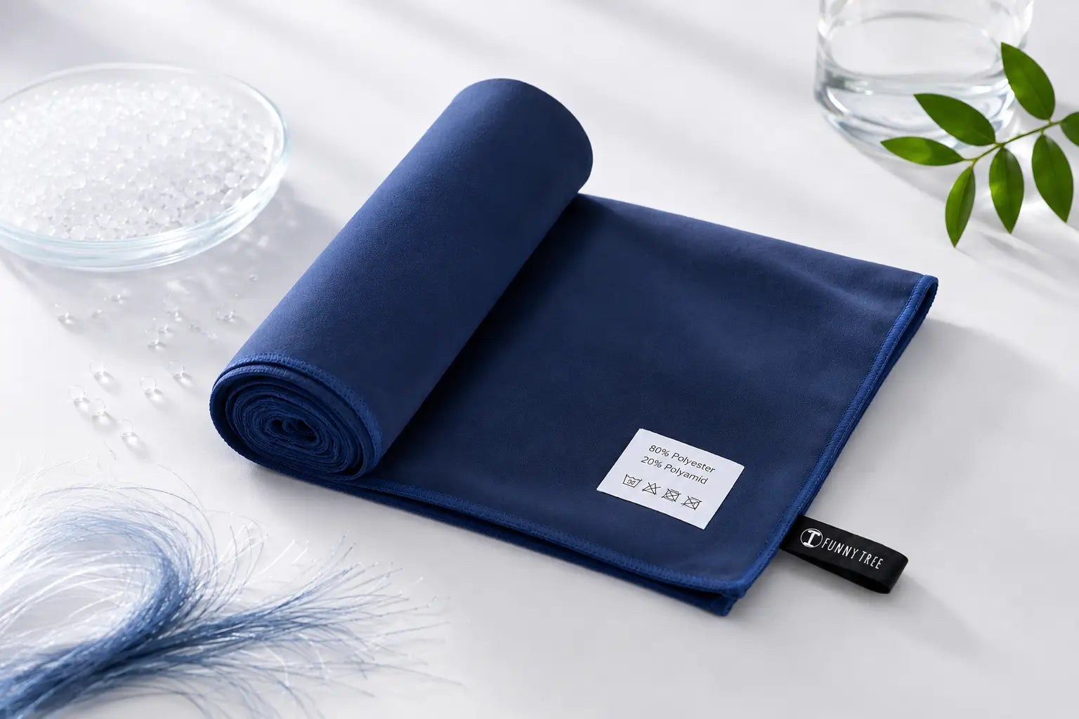 Materialzusammensetzung eines Mikrofaser-Handtuchs aus Polyester und Polyamid einfach erklärt