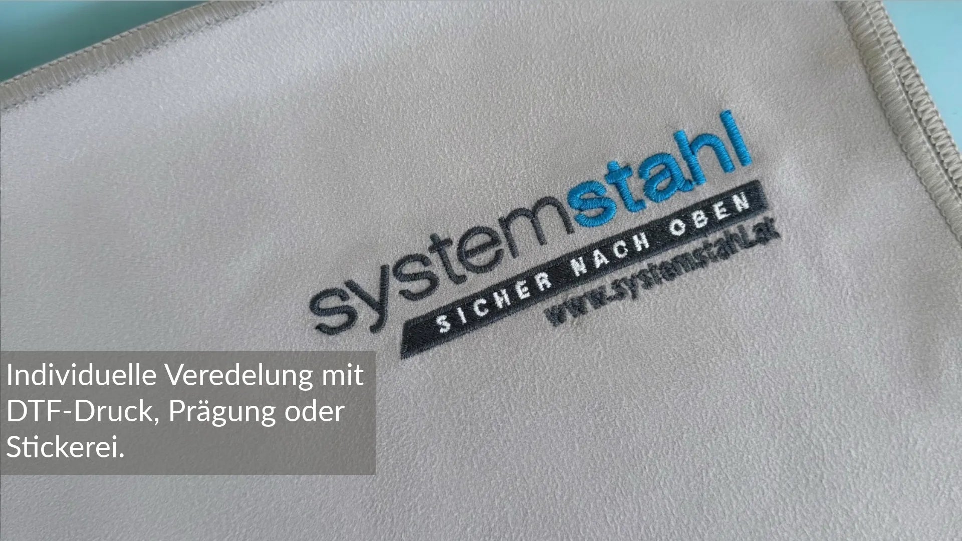 FunnyTree Mikrofaser Handtuch personalisiert – Systemstahl