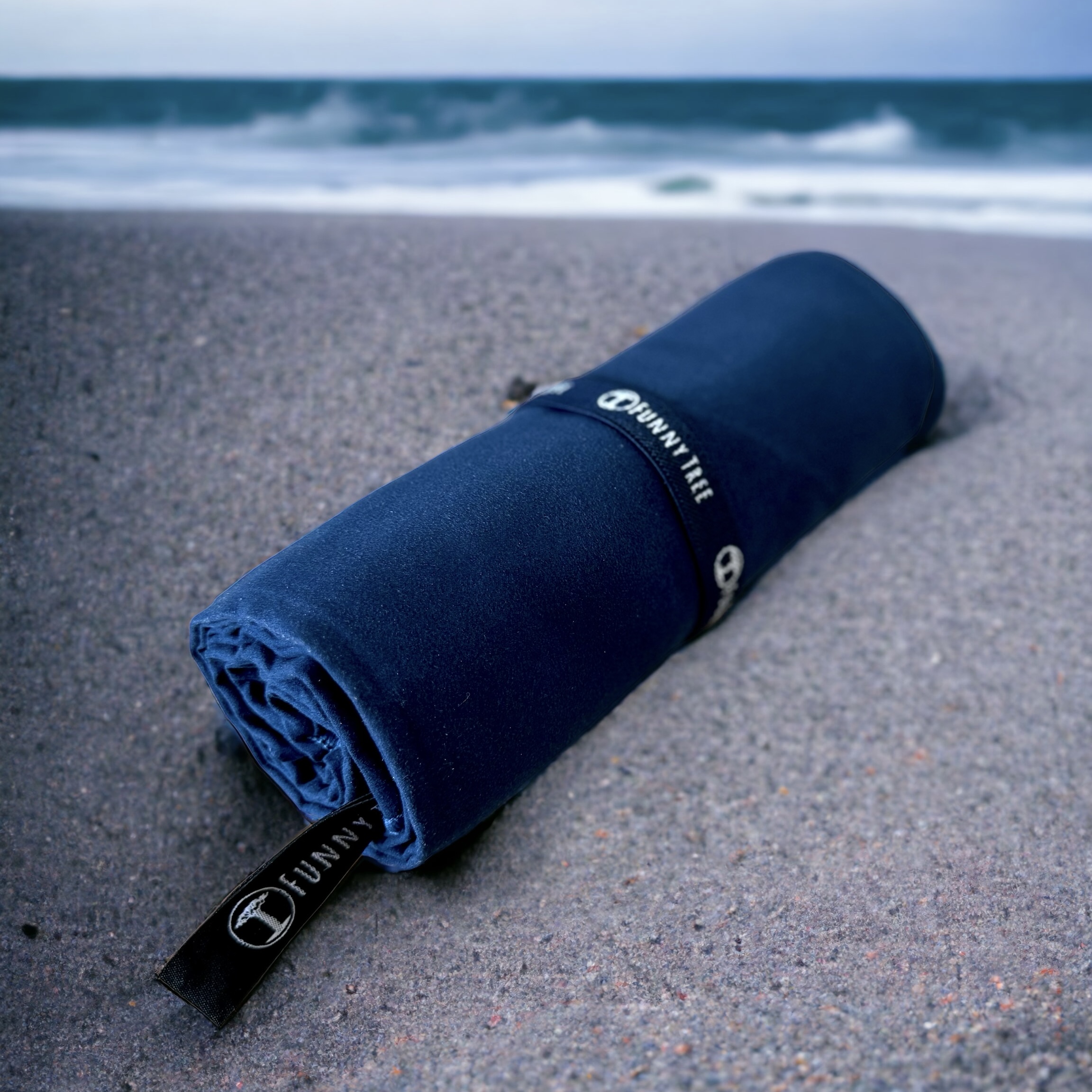 Handtuch_EcoGreen_nachtblau_strand